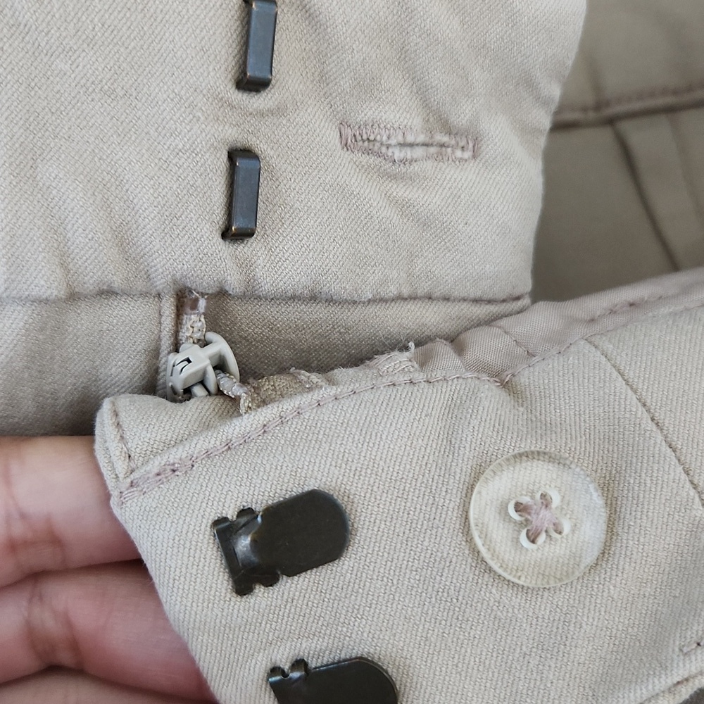 Old Navy Tan Pixie High Rise Secret Slim Pockets - Picture 5 of 10